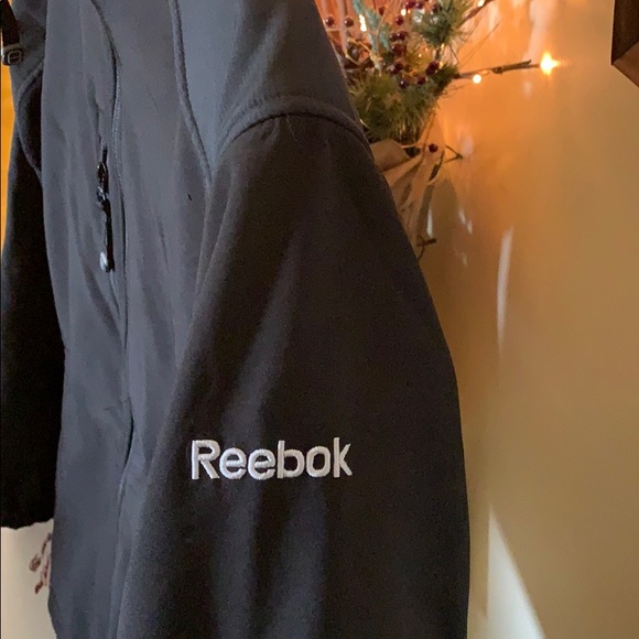 Men’s Reebok jacket. - Picture 3 of 7